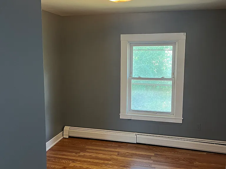 733 Boston Ave — Photo 3