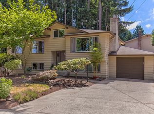 14014 NE 71st Pl, Redmond, WA 98052