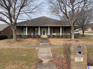 300 Oaklawn Dr, Elizabethtown, KY 42701
