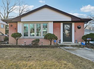 1704 S Clifton Ave, Park Ridge, IL 60068