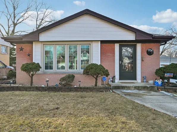 1704 S Clifton Ave, Park Ridge, IL 60068