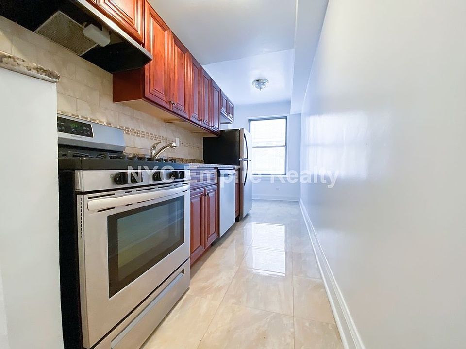 1st image of 301 E 38th St APT 16J