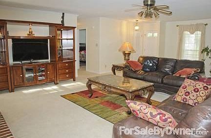 4th image of 2509 Dunmore Dr