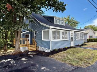 29 Fordway St, Derry, NH 03038