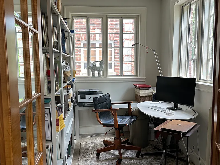41 Linnaean St #32 — Photo 29