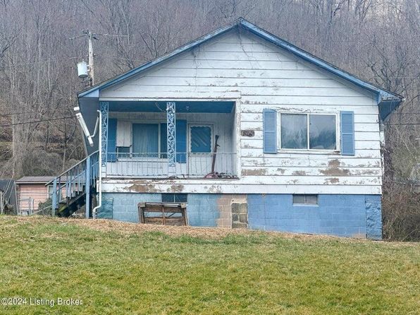 106 Henry Clay Hill Rd, Elkhorn City, KY 41522