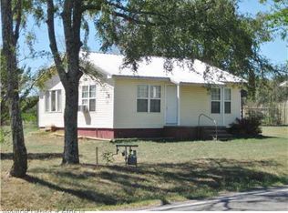 308 N Main St, Muldrow, OK 74948