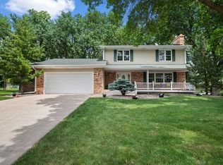 10856 Hyland Ter, Eden Prairie, MN 55344