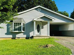 206 Plum St, Anna, IL 62906