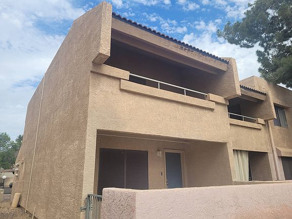 2nd image of 10828 N Biltmore Dr APT 140