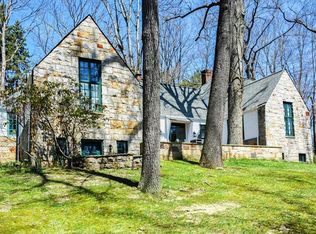 700 Fairview Rd, Pittsburgh, PA 15238