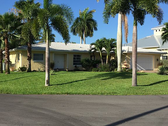 Extensive Landscaping