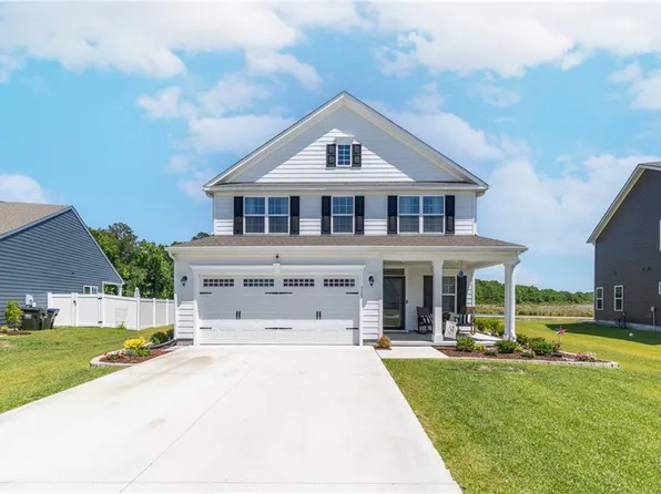 313 Miriam Dr E, Moyock, NC 27958