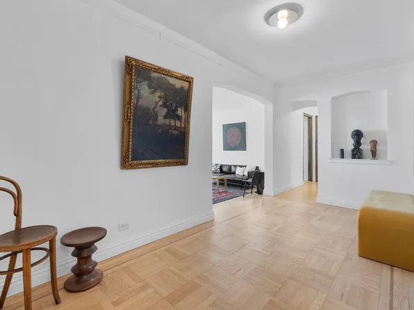 860 Grand Concourse image 4 of 12