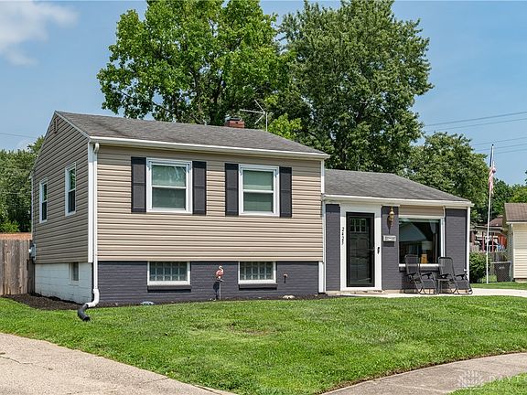 4th image of 2425 Lorna Ct