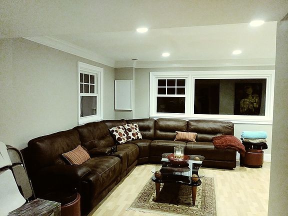 5th image of 5802 Bradley Blvd