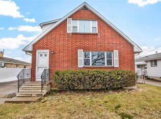 11 E Cavalier Dr, Buffalo, NY 14227