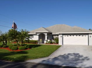 100 Bokeelia Ct NE, Lake Placid, FL 33852