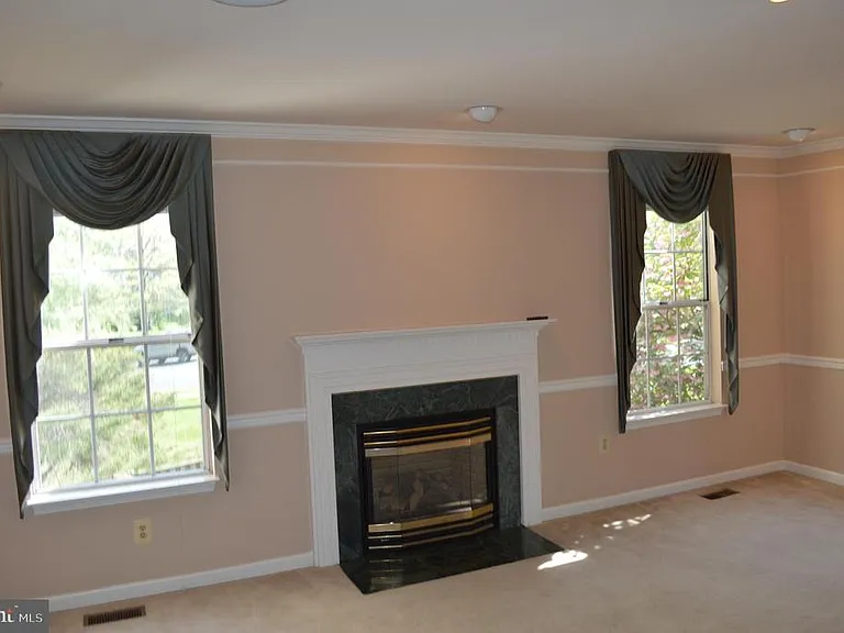 16853 Capon Tree Ln — Photo 9