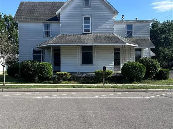 105 E 7th St, Sycamore, OH 44882