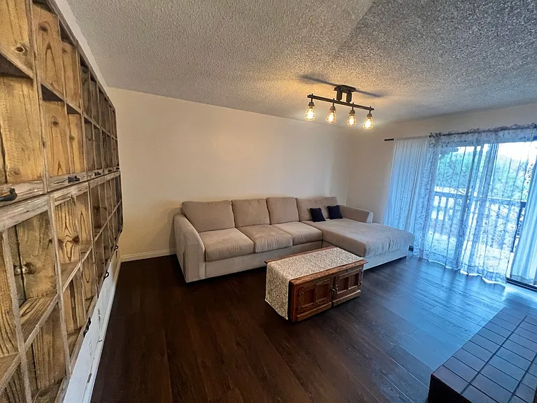 2157 Arnold Way #121 — Photo 9