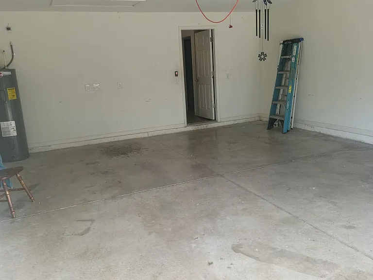 23361 Avacado Ave — Photo 3