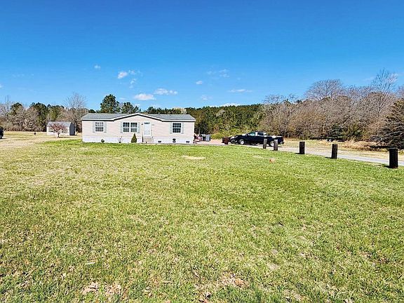 3rd image of 14192 Backbone Rd