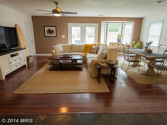2nd image of 1040 Tudor Dr