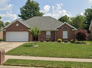 4117 Lakeside Dr, Sellersburg, IN 47172