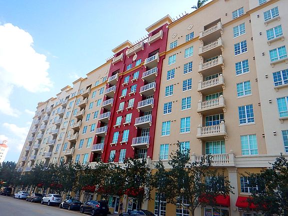 2nd image of 410 Evernia St APT 720