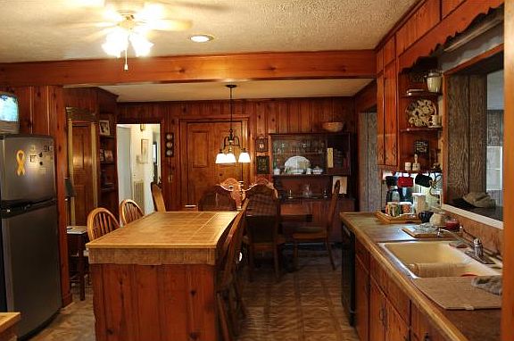 4th image of 2229 Swannanoa Ave
