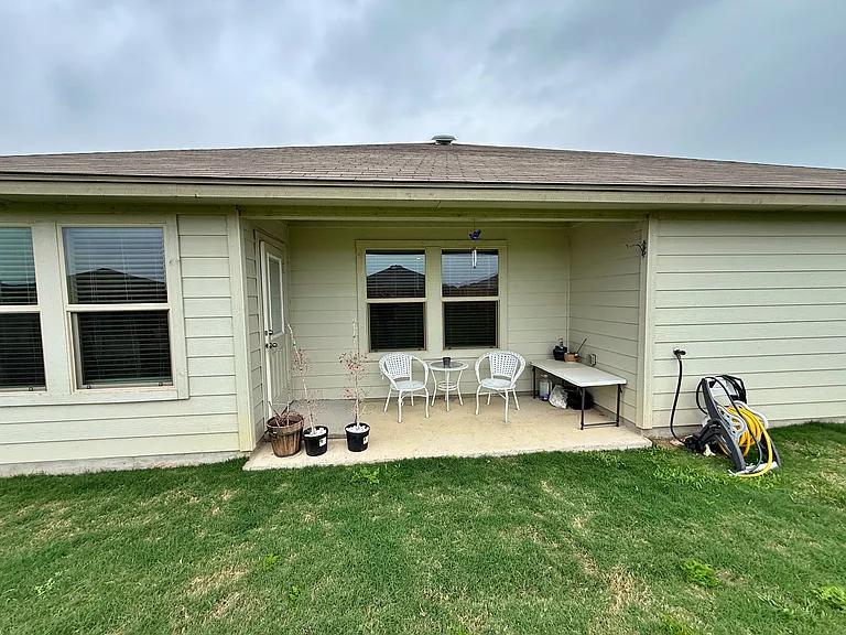 7100 Guadalupe Rd — Photo 11
