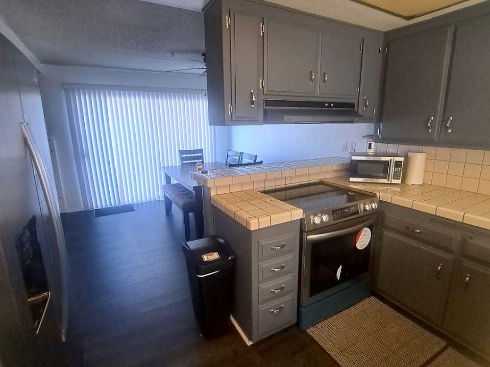 1st image of 14352 El Dorado Dr #15