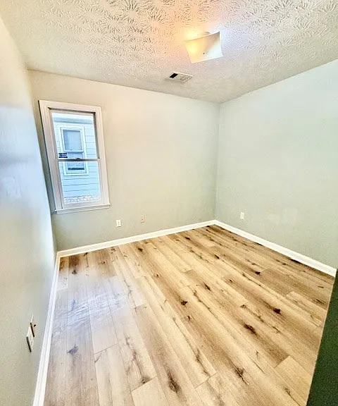 2512 Water Oak Dr — Photo 6