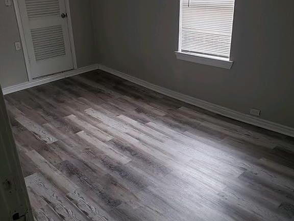 2nd image of 5406 Evelyn St