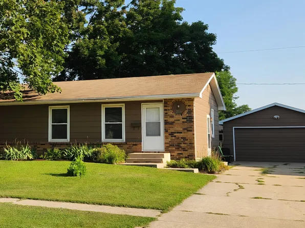 206 NE 5th St, Ankeny, IA 50021
