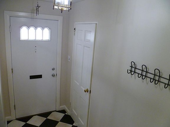 First Floor - Entrance