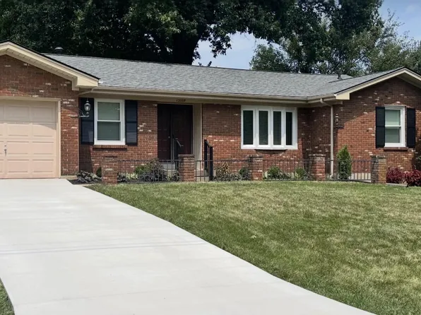 12009 Brookmoor Dr, Middletown, KY 40243