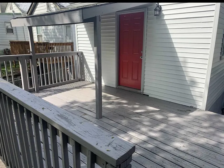 2020 Mackoy St — Photo 1
