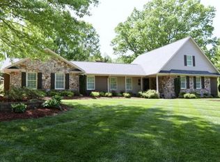2941 Truitt Dr, Burlington, NC 27215