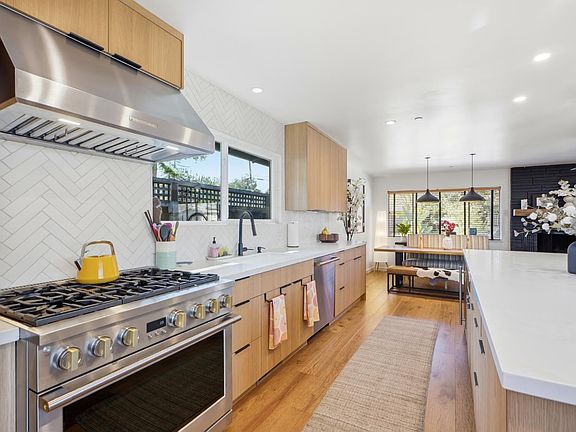 5th image of 20 Washington Avenue