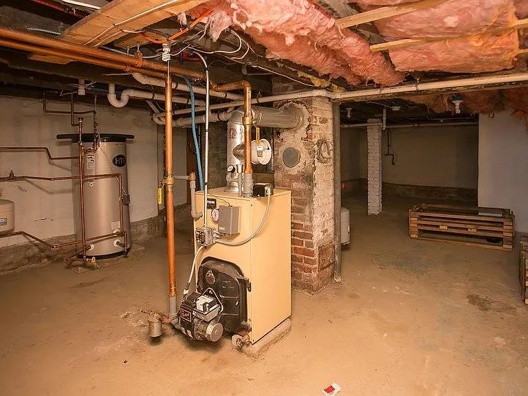 132 Evarts St #2 — Photo 25
