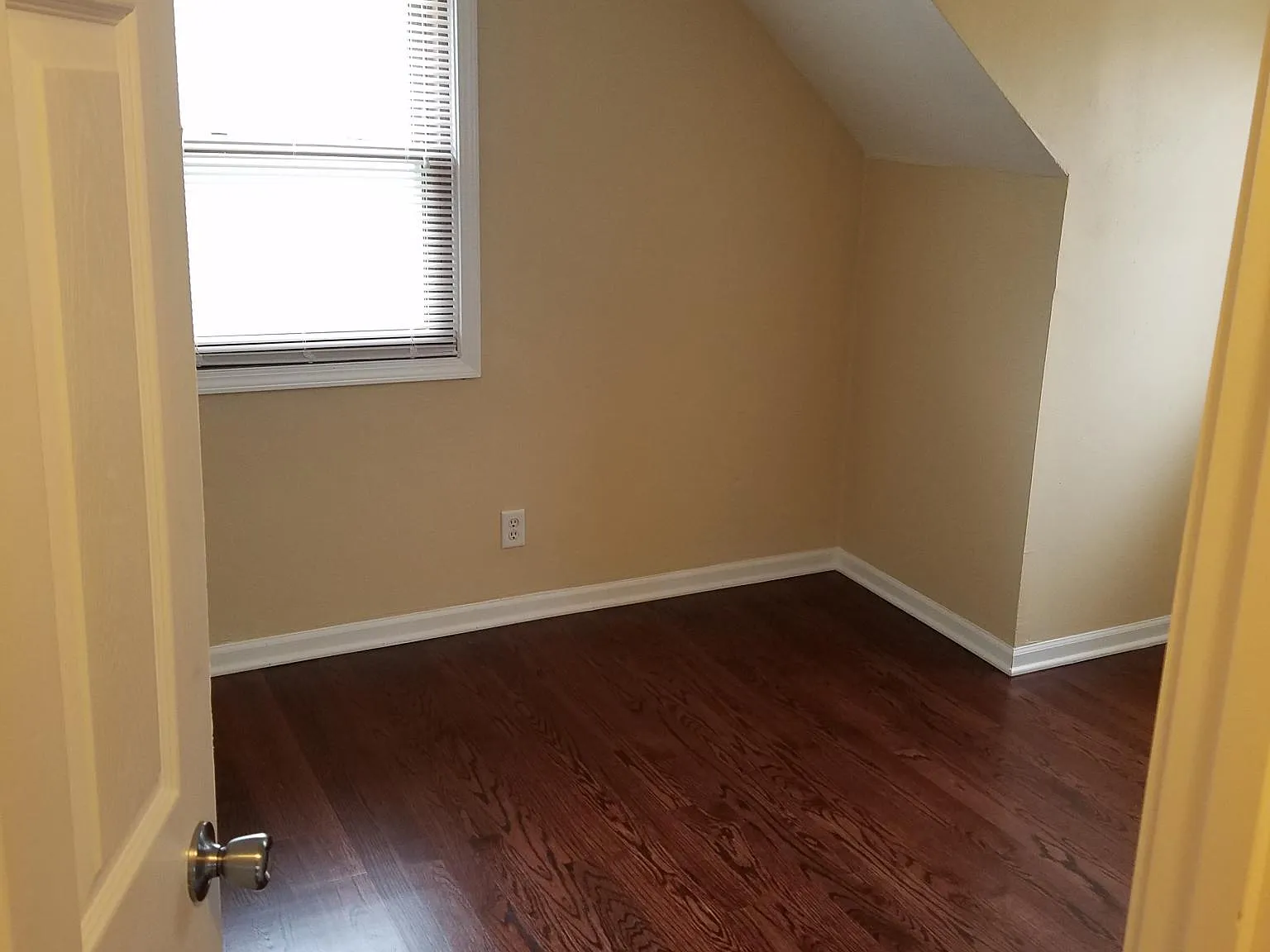 5333 N 51st Blvd — Photo 3