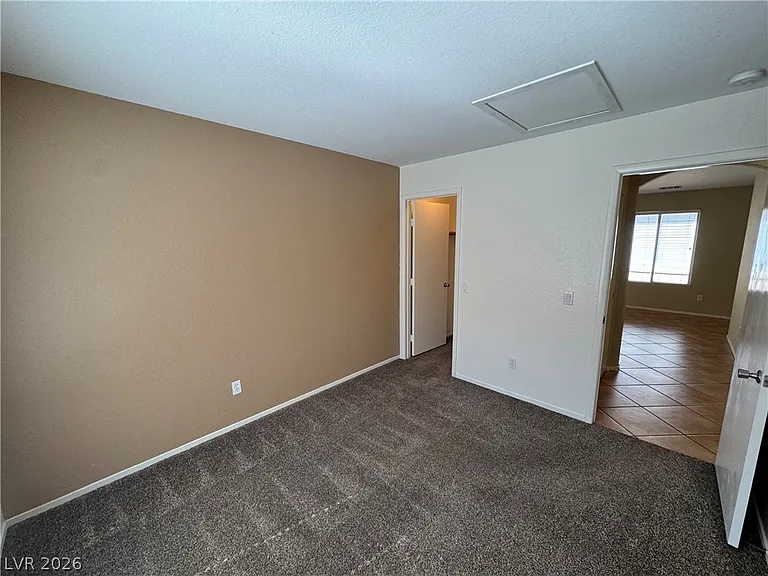 4951 Lunetto Ave — Photo 24