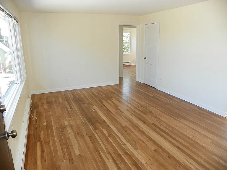 2012-08-16 Living Room 1_03112025
