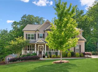 6185 Providence Lake Dr, Gainesville, GA 30506