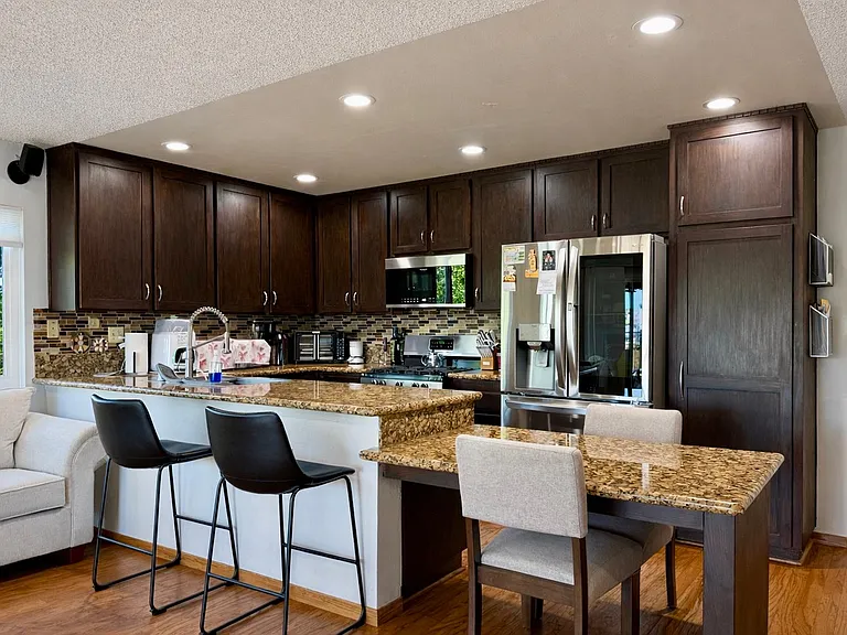 11493 Lev Ave — Photo 7