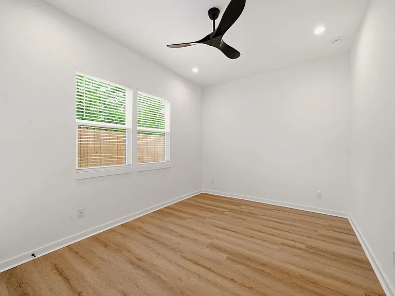 8205 Calhoun Rd #A — Photo 13