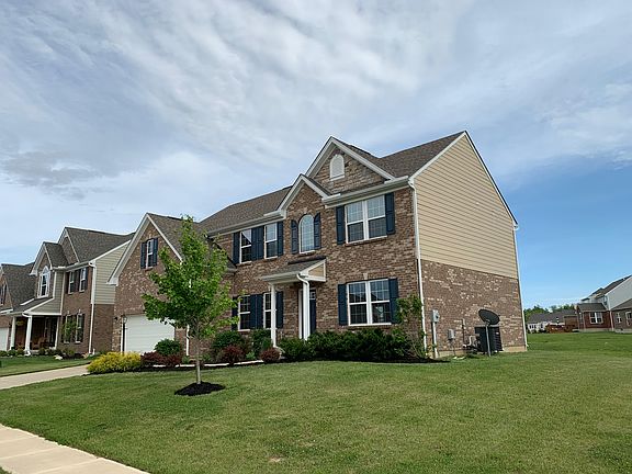 2nd image of 9476 Aspen Brook Ct