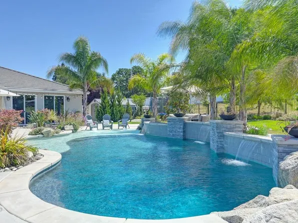 7527 Country Oaks Ln, Orangevale, CA 95662